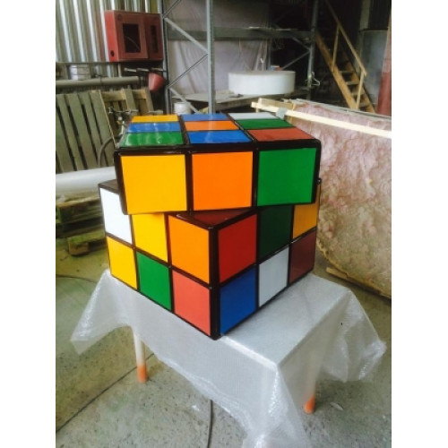 Скульптур кубика Рубика